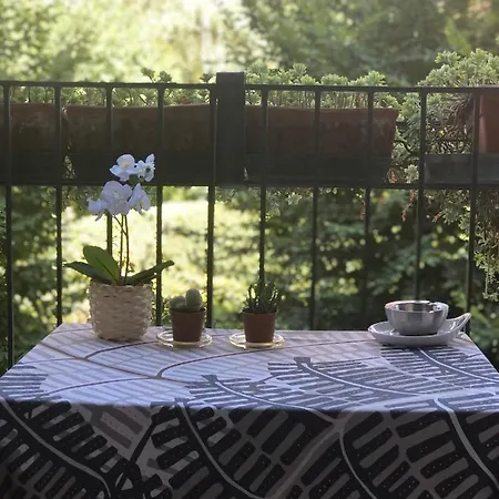 Quarto em Acomodações Particulares Incantevole Stanza Sul Naviglio Grande, Private House