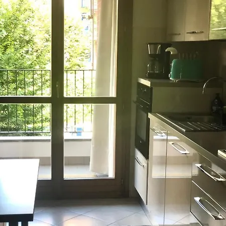 Incantevole Stanza Sul Naviglio Grande, Private House Quarto em Acomodações Particulares *